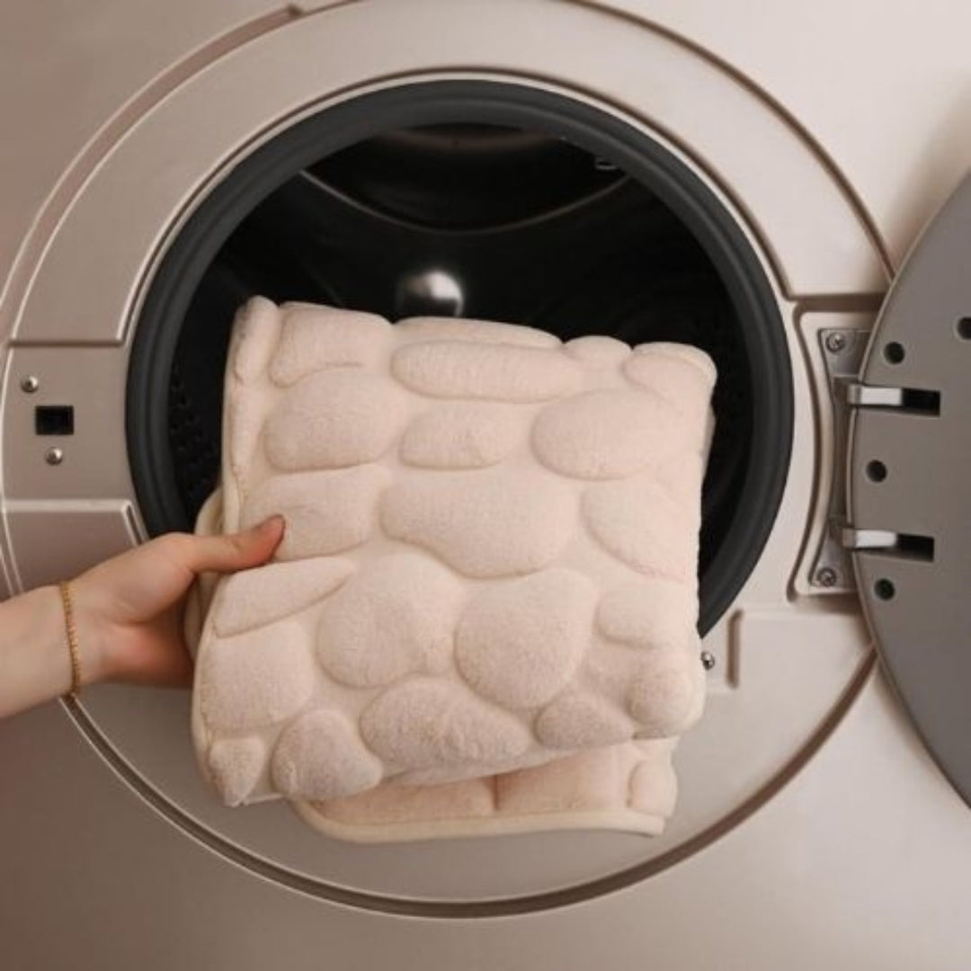 Soft and Absorbent Bath Mat