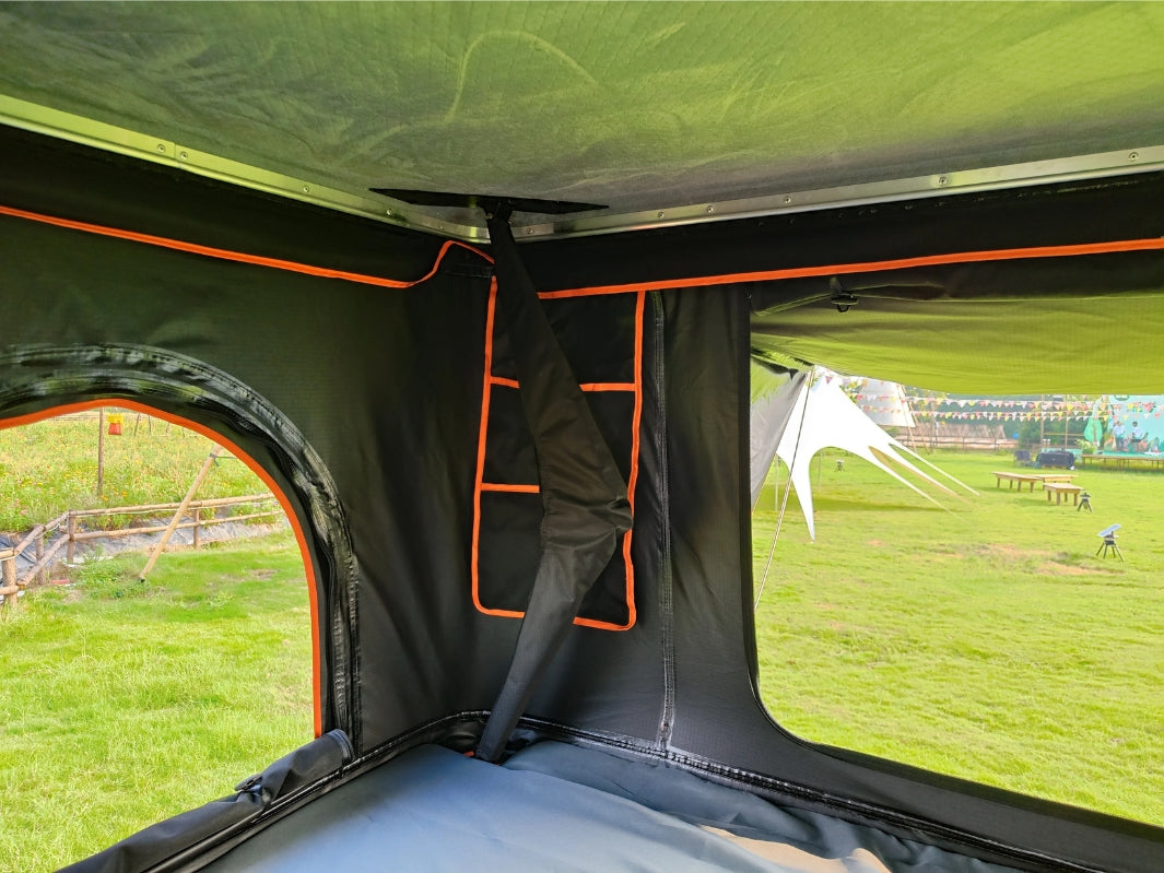 Lightweight and Compact Aluminum Roof Tent