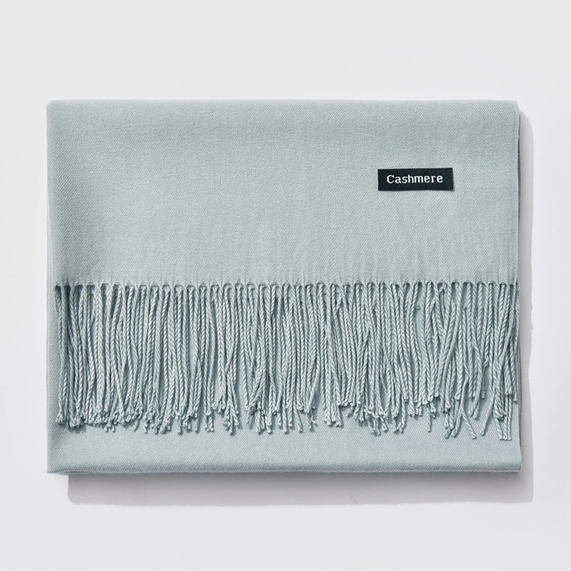 Elegant Women's Scarf Classic Winter Pattern