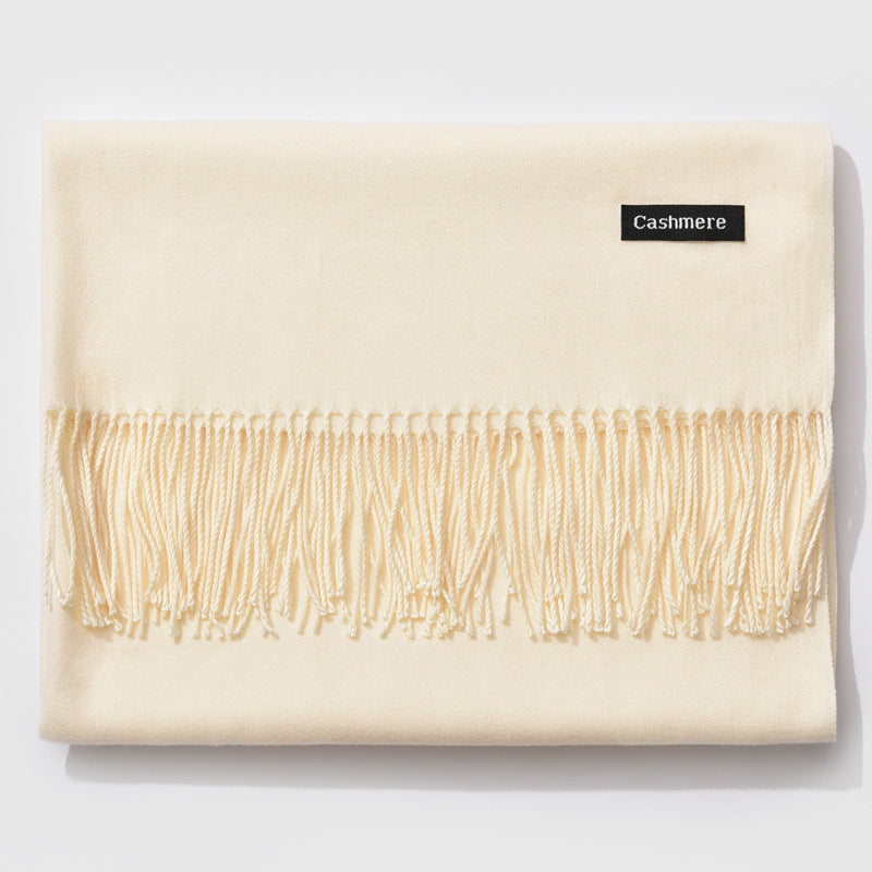 Elegant Women's Scarf Classic Winter Pattern