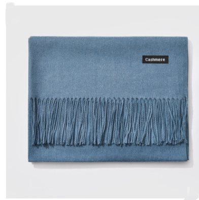 Elegant Women's Scarf Classic Winter Pattern