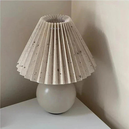 Elegant Table Lamp Retro Style
