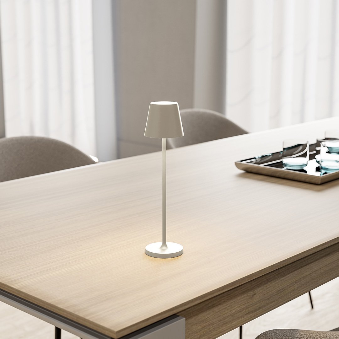Compact LED Lamp with Touch Screen and Long Lifespan