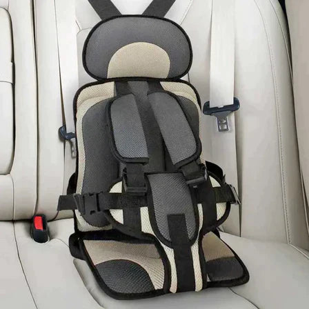 Lightweight and Compact Child Car Seat